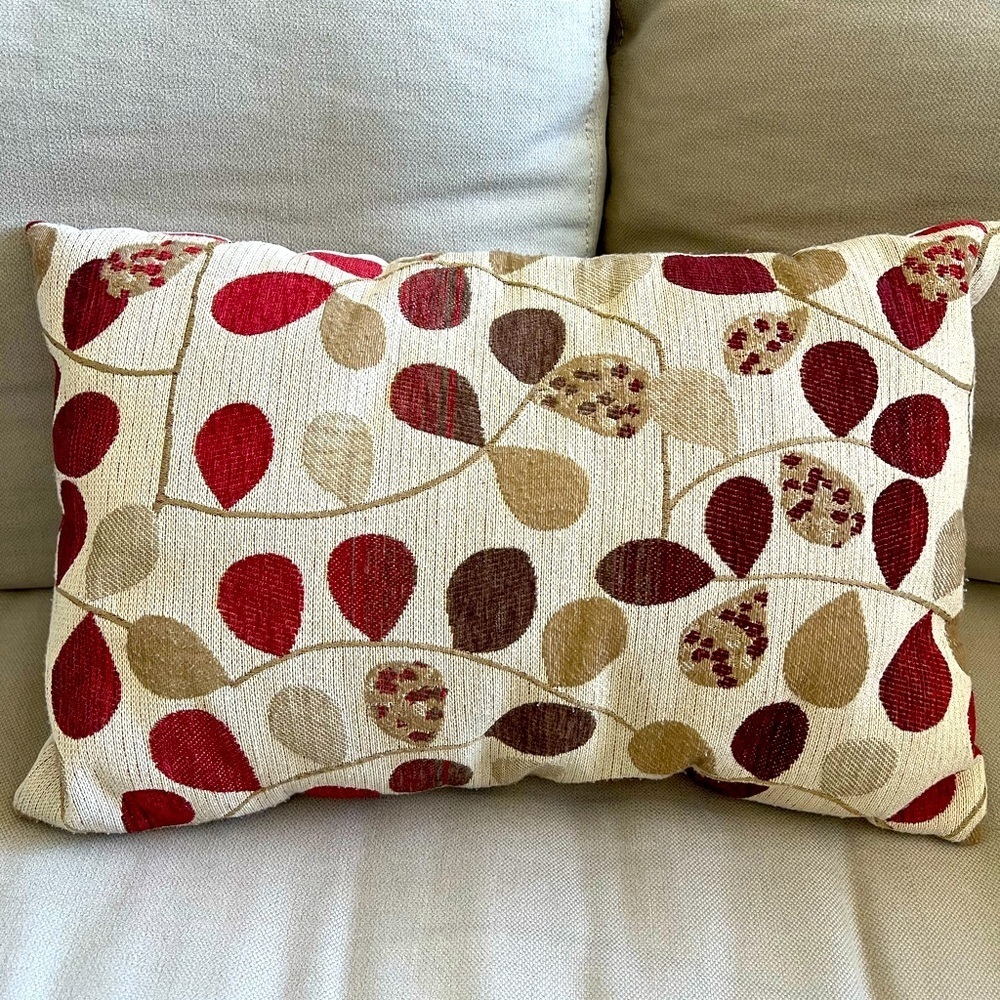 Home Décor One Fall Leaves Rectangular Winter Accent Pillows Cushion